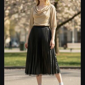 Elegant Black Pleated Skirt